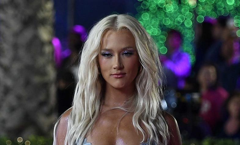 El osado look de Vesta Lugg en la Gala de Viña 2023: llegó sólo con ropa interior El osado look de Vesta Lugg en la Gala de Viña 2023: llegó sólo con ropa interior