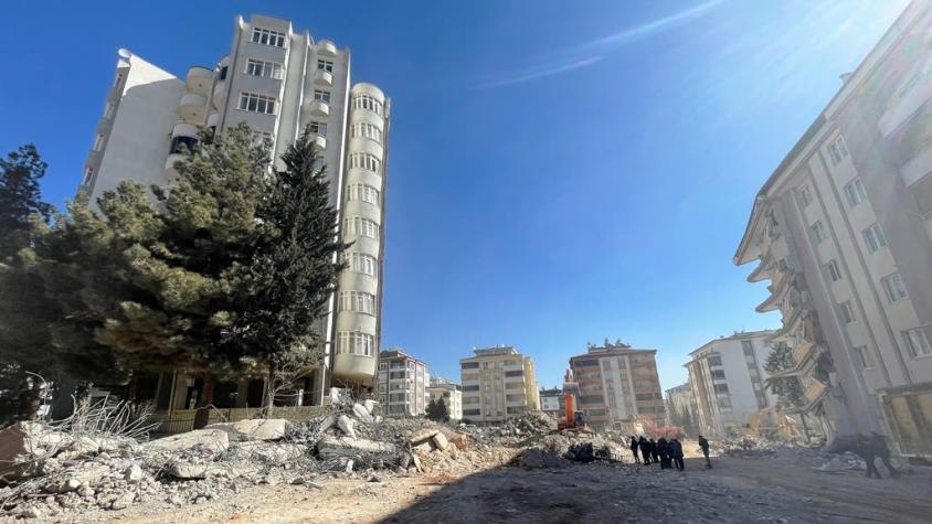 Terremoto en Turquía: las advertencias que no fueron escuchadas sobre un complejo de apartamentos