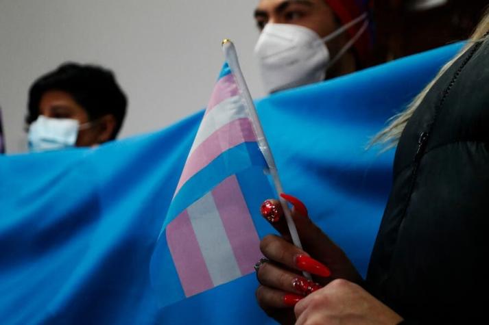 Joven trans española se arrepiente de su cambio de sexo y acusa mal diagnóstico médico