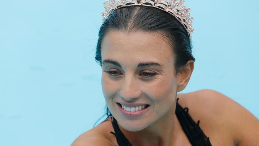 [VIDEO] Tita Ureta protagoniza tradicional "piscinazo" tras convertirse en embajadora de Viña 2023