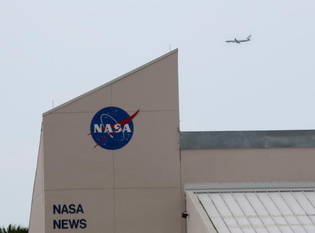 Lanzan campaña que busca llevar a estudiantes chilenos a la NASA 