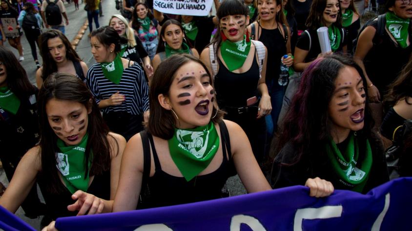 Día de la mujer: por qué desde el feminismo piden conmemorar y no celebrar