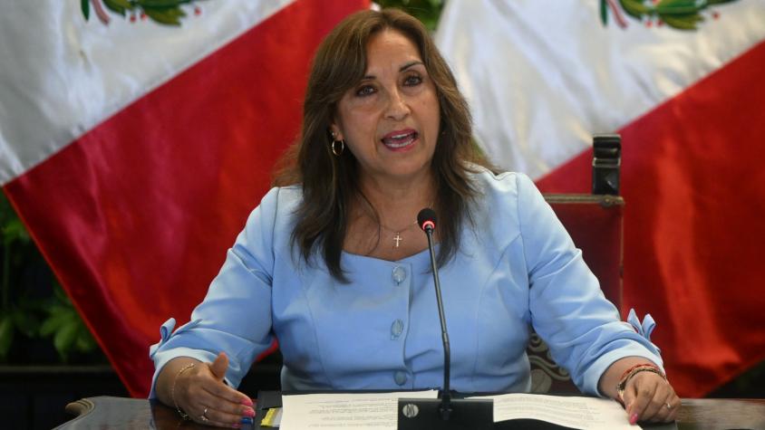 Fiscalía citó a Dina Boluarte en investigación por muertes en protestas contra su gobierno