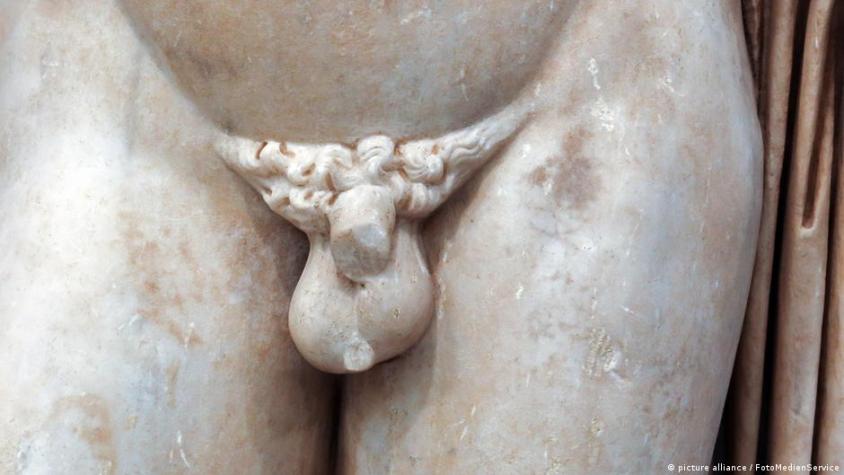 Por qué las estatuas antiguas tienen penes pequeños
