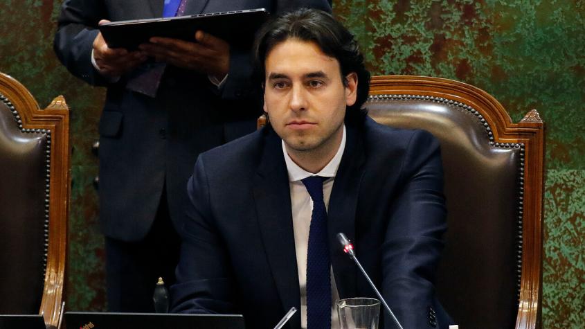 Mirosevic votará contra el autopréstamo y dice que bancada Liberal aún discute su postura