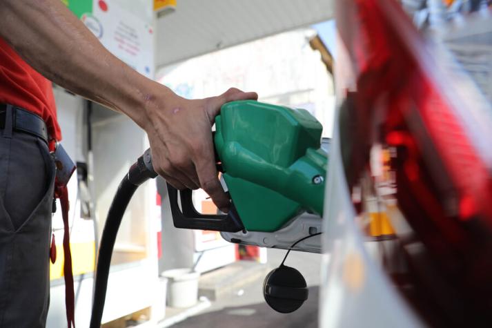 ENAP informa baja de hasta 20 pesos en precio de todas las bencinas
