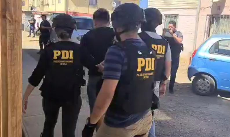 Detienen al último de los prófugos involucrados en crimen de carabinera Rita Olivares Detienen al último de los prófugos involucrados en crimen de carabinera Rita Olivares