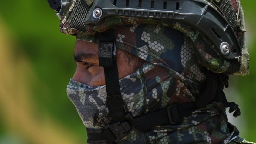 El ataque en Colombia que dejó 9 soldados muertos y otros golpes al plan de paz total de Gustavo Petro