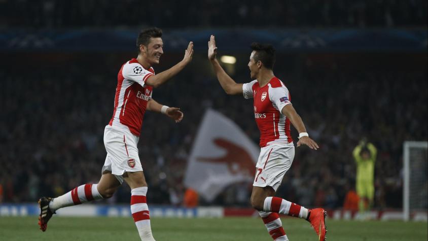 Se retira Mesut Özil, campeón del mundo y compañero de Alexis en Arsenal