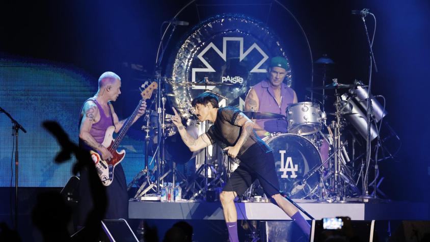 Anuncio inminente: Red Hot Chili Peppers emociona a fans con guiño a Chile