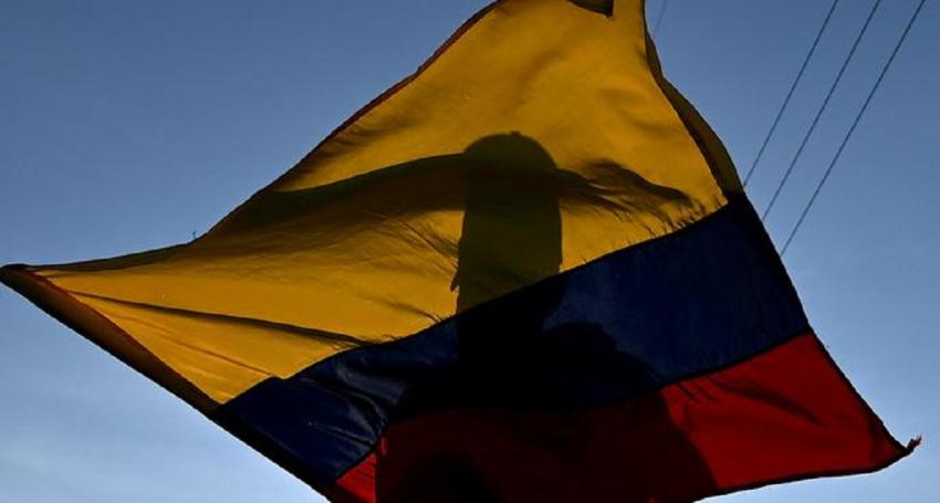 Autoridad electoral de Colombia ratifica multa al hijo de Petro