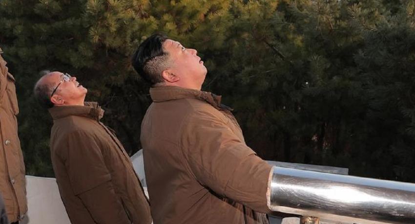 Kim dirigió una simulación de "contraataque nuclear", según KCNA