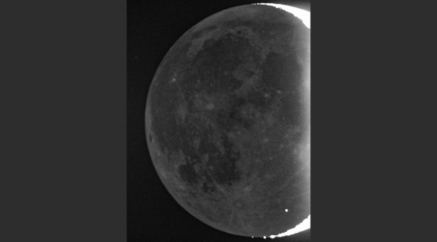 Increíble video muestra cómo un meteorito impacta a la Luna