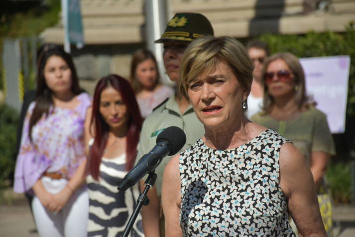 Matthei y rol de Carabineros durante estallido social: “Si hubo violaciones a DD.HH. fue porque no tenían cómo defenderse” Matthei y rol de Carabineros durante estallido social: “Si hubo violaciones a DD.HH. fue porque no tenían cómo defenderse”