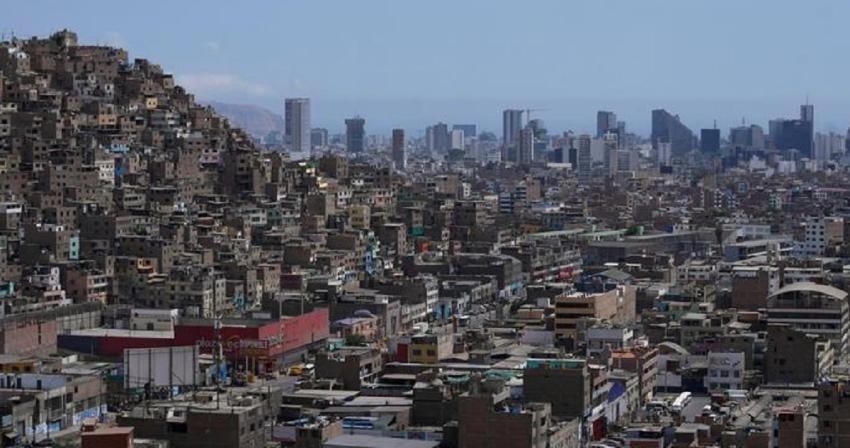 Capital de Perú en estado de emergencia por posibles lluvias intensas