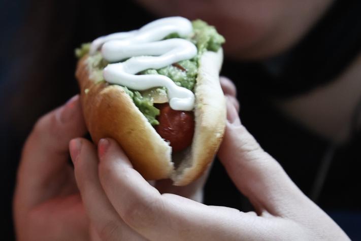 ¿Talquino o tradicional?: Completo italiano sería el cuarto mejor "hot dog" del mundo