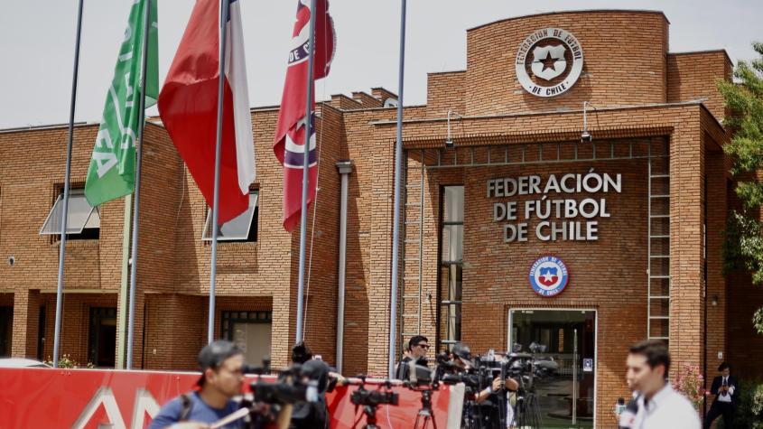 La amenaza de los representantes en el fútbol chileno y el cambio en los estatutos que no votó la ANFP