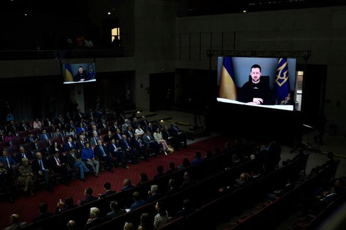 Presidente de Ucrania expuso ante el Senado y la Cámara de Diputados 