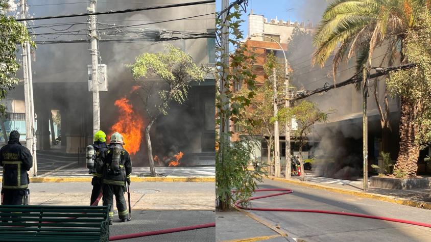 Se reportaron explosiones: Bomberos combaten incendio en cámara eléctrica subterránea que motivó evacuación de 60 personas