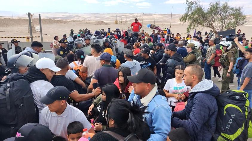 Escala tensión por crisis migratoria: Perú desplegará fuerzas armadas en la frontera con Chile