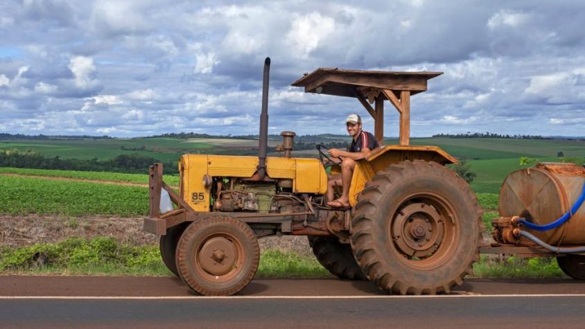 3 grietas de la alabada economía de Paraguay (y qué puede hacer el país para evitar que sigan creciendo)