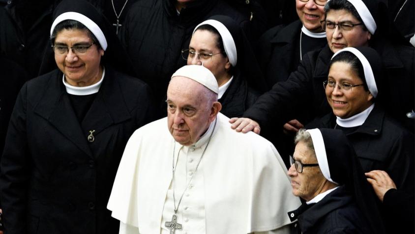 Papa Francisco otorga a las mujeres un histórico derecho al voto en una reunión de obispos