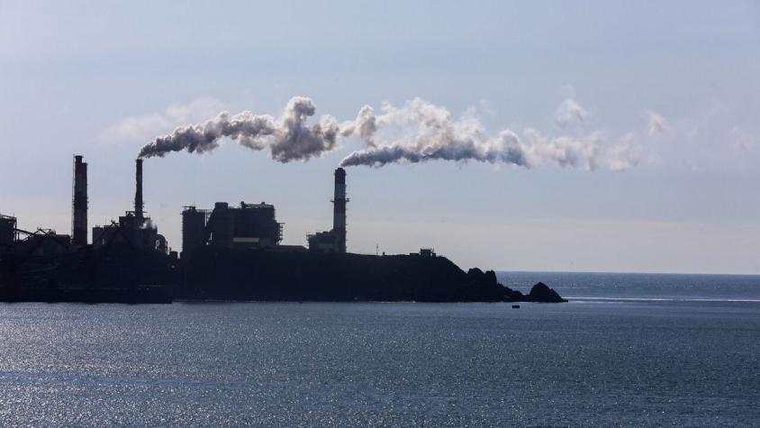 El potencial aumento en las tarifas eléctricas que podría tener un nuevo impuesto por emisiones contaminantes