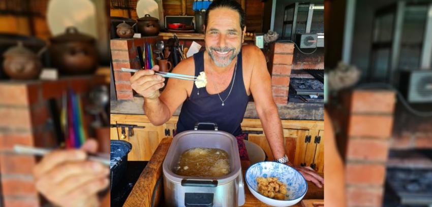 "Soy el anfitrión y cocinero": Juan Falcón se reinventó en el rubro gastronómico y ofrece cenas en su parcela 
