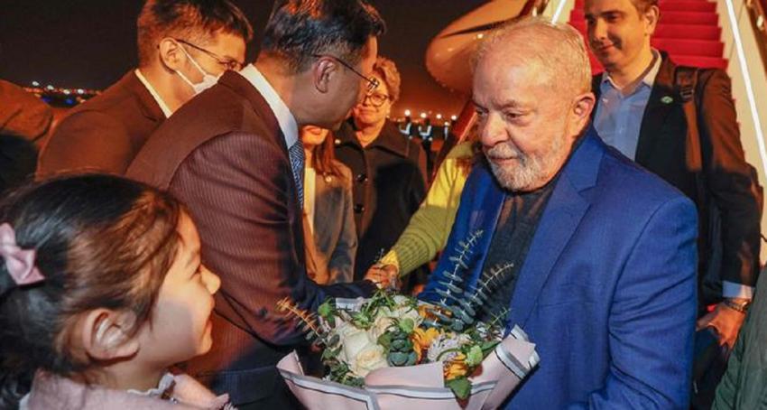 Lula da Silva inicia su visita a China: "Brasil está de vuelta"