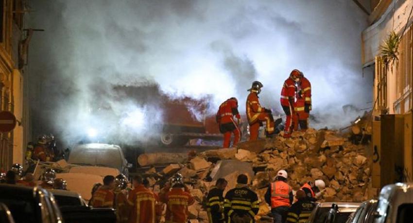 Hallan dos cuerpos en un edificio derrumbado en Francia