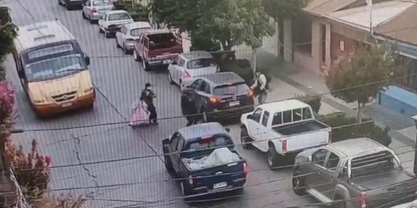 Delincuentes roban $110 millones desde banco en Nogales: Secuestraron a guardia de seguridad en su casa