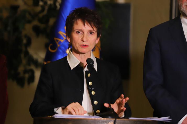 Cámara de Diputados acuerda interpelar a la ministra Carolina Tohá: Será el 16 de mayo