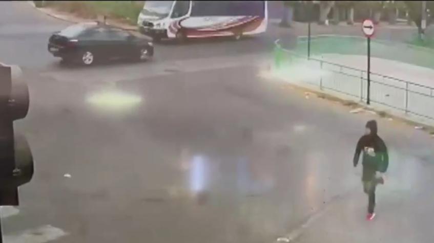 [VIDEO] Registro muestra momento previo a homicidio en micro en Peñaflor