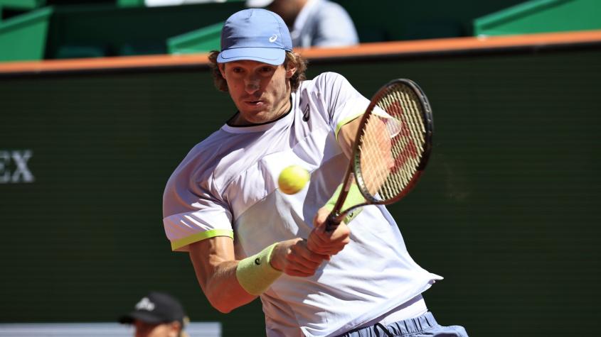 Nicolás Jarry ganó en su debut en Roland Garros en París