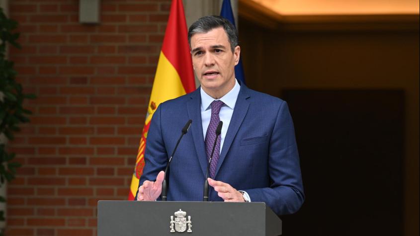 España gira a la derecha y Sánchez adelanta elecciones