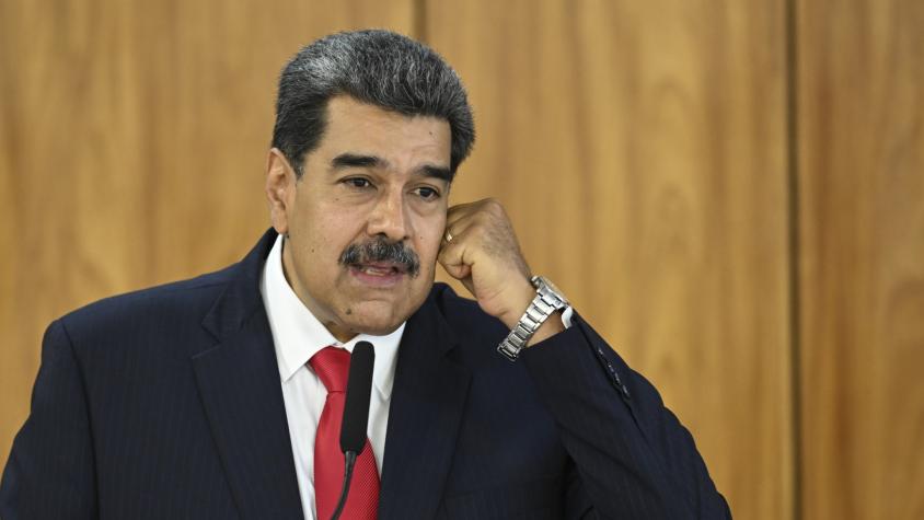 Maduro evita referirse a los emplazamientos en su contra durante cumbre de presidentes en Brasil: "Que responda la historia" Maduro evita referirse a los emplazamientos en su contra durante cumbre de presidentes en Brasil: "Que responda la historia"