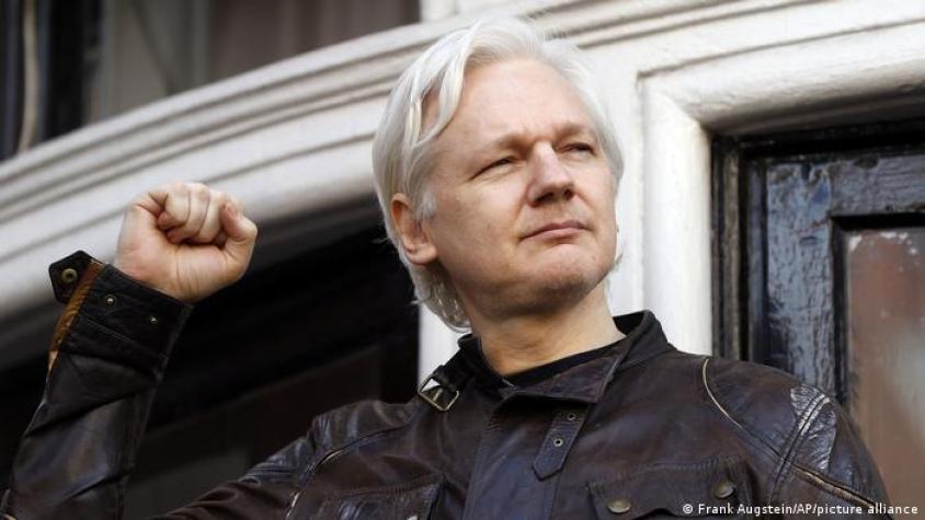 Mandatario australiano pide en Londres liberación de Julian Assange