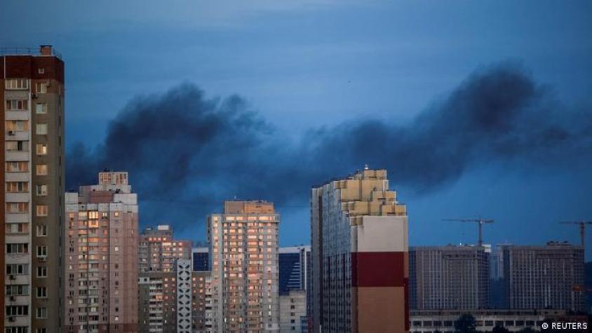 Ucrania neutraliza ataques nocturnos rusos en Kiev
