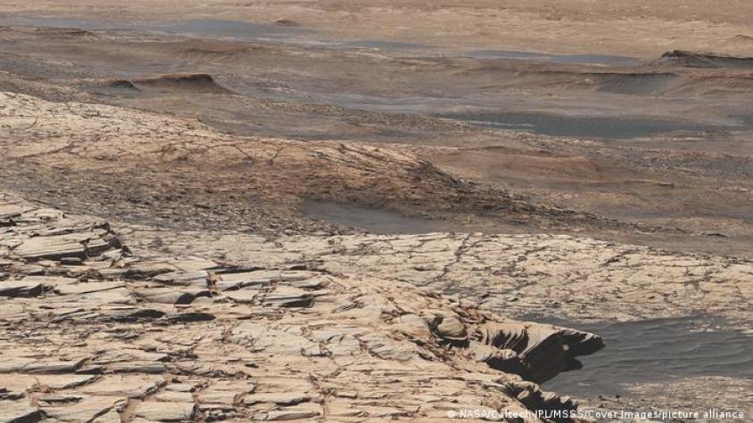 Científicos descubren por primera vez evidencia de rocas marinas en Marte