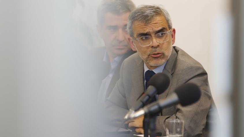 Luis Cordero, ministro de Justicia: "No conozco una industria regulada tan beligerante como las Isapres"