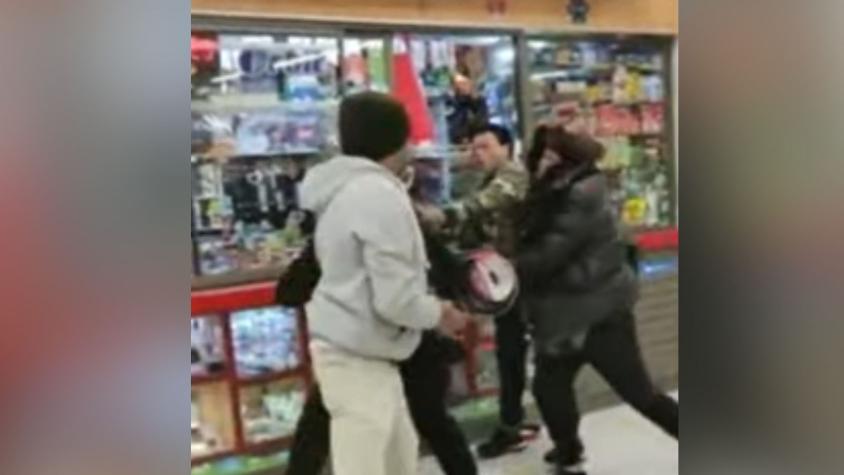 Violenta pelea en supermercado de Lota: "Mechera del sartén" ya tenía 32 detenciones