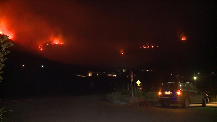 [VIDEO] Alerta roja por inusual incendio forestal en Zapallar