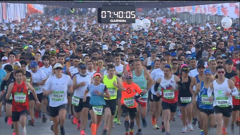 [VIDEO] Maratón de Santiago 2023: Cortes, desvíos y miles de corredores