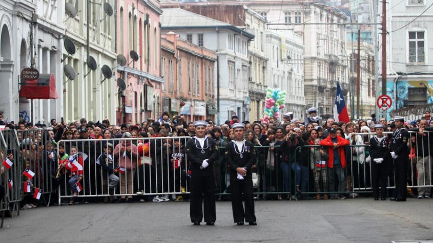 Presidente Boric dice estar molesto por lejanía de desfile del 21 de mayo: “Le pido disculpas al pueblo de Iquique” 