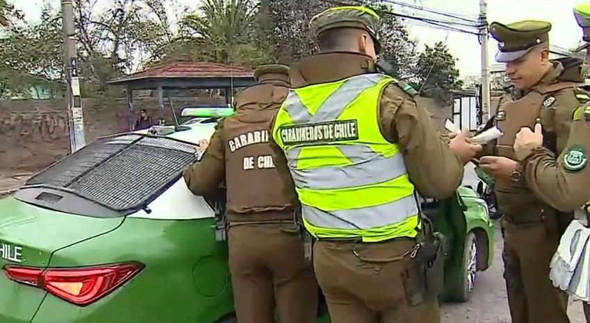 Tres detenidos y diez vehículos retirados tras fiscalización en Calera de Tango