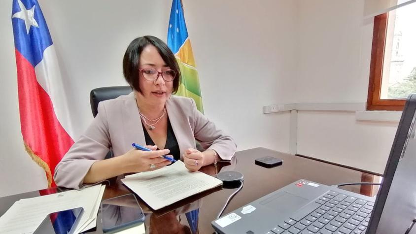 Contraloría instruye cargos contra gobernadora de Coquimbo por viajes al extranjero 