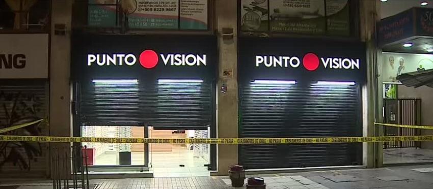 Millonario robo afectó a óptica en el centro de Santiago