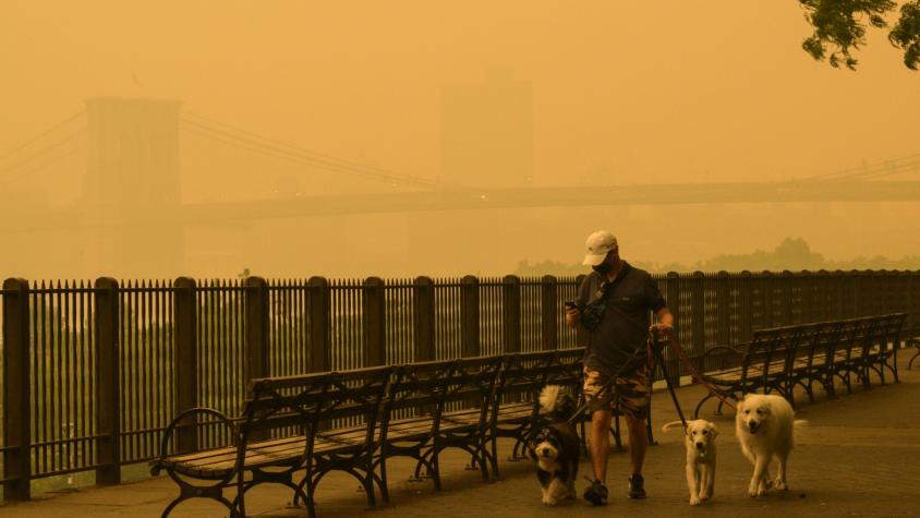 El smog de los incendios forestales de Canadá cubre Nueva York