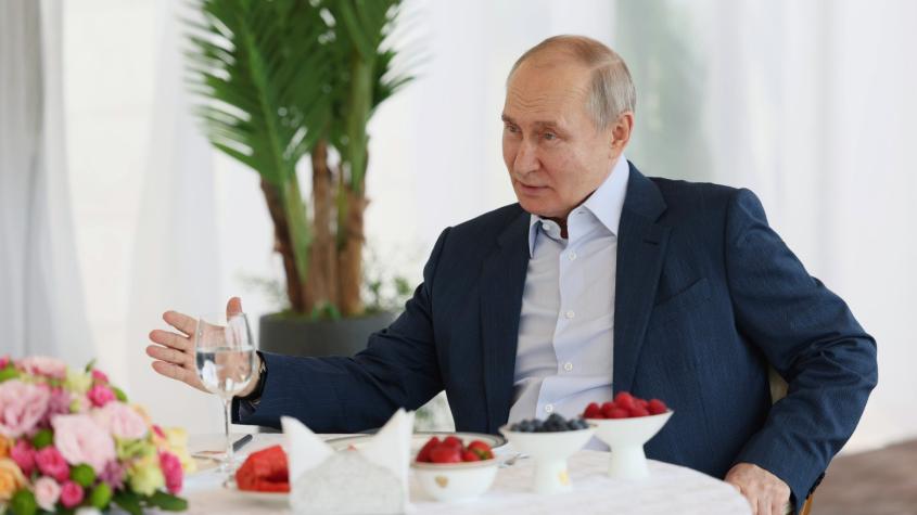 "Todo avanza según el plan": Putin desplegará armas nucleares en Bielorrusia durante julio
