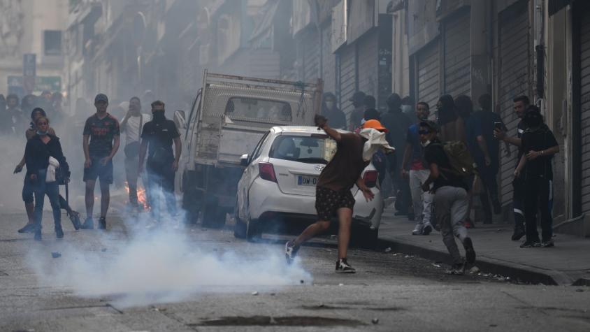 Joven muere en tercera noche de violencia en Francia: policía y fiscalía difieren sobre lo ocurrido
